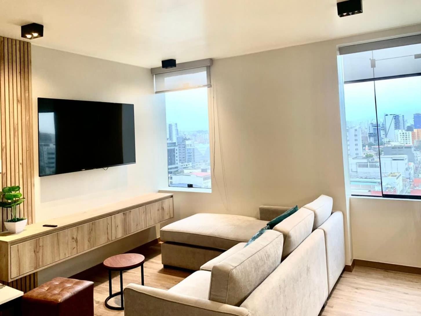 Olaya 169 By Wynwood House *